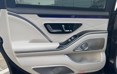 Mercedes-Benz Maybach S-Класс, 2021 год, 19 900 000 рублей, 18 фотография