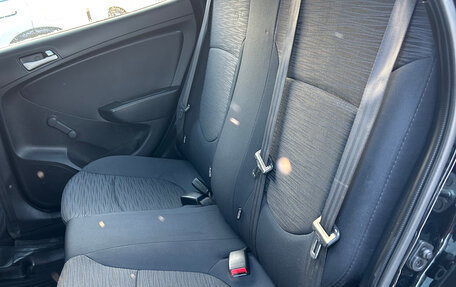 Hyundai Solaris II рестайлинг, 2015 год, 855 000 рублей, 10 фотография