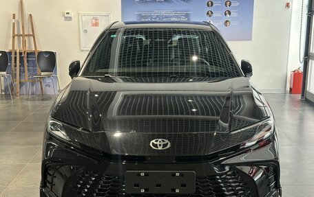 Toyota Camry, 2025 год, 4 665 000 рублей, 2 фотография