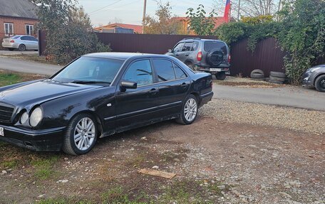 Mercedes-Benz E-Класс, 1996 год, 345 000 рублей, 14 фотография