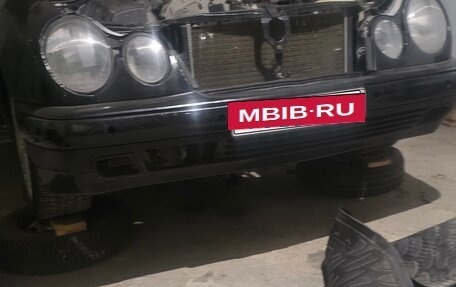 Mercedes-Benz E-Класс, 1996 год, 345 000 рублей, 9 фотография