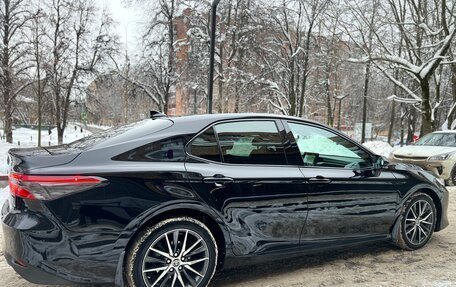 Toyota Camry, 2021 год, 3 450 000 рублей, 7 фотография