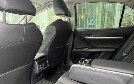 Toyota Camry, 2021 год, 3 450 000 рублей, 16 фотография