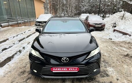 Toyota Camry, 2021 год, 3 450 000 рублей, 14 фотография