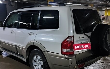 Mitsubishi Montero III, 2003 год, 680 000 рублей, 3 фотография