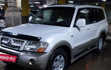 Mitsubishi Montero III, 2003 год, 680 000 рублей, 2 фотография