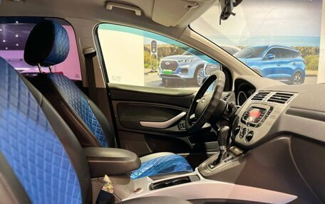 Ford Kuga III, 2010 год, 1 265 000 рублей, 17 фотография