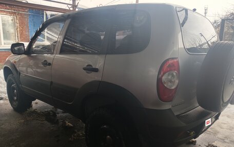 Chevrolet Niva I рестайлинг, 2010 год, 600 000 рублей, 12 фотография