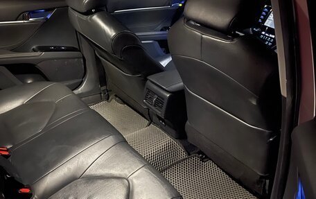 Toyota Camry, 2018 год, 2 770 000 рублей, 4 фотография