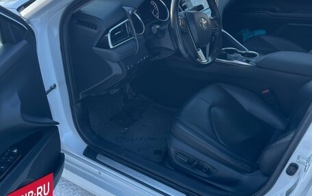 Toyota Camry, 2018 год, 2 770 000 рублей, 7 фотография