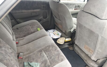 Nissan Rnessa, 1997 год, 340 000 рублей, 15 фотография