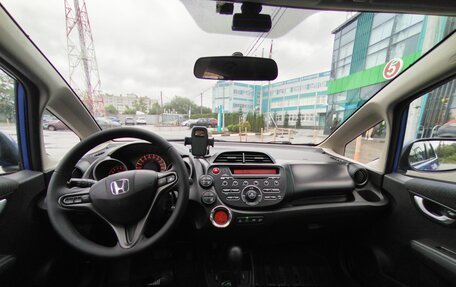 Honda Jazz II рестайлинг, 2012 год, 749 000 рублей, 13 фотография