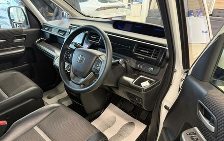 Honda Stepwgn IV, 2015 год, 1 799 999 рублей, 10 фотография