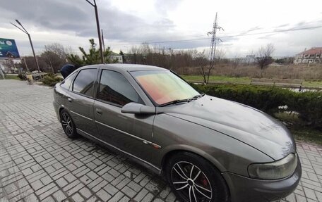 Opel Vectra B рестайлинг, 1999 год, 450 000 рублей, 3 фотография