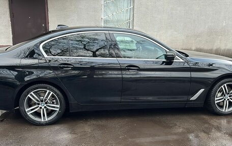 BMW 5 серия, 2020 год, 3 150 000 рублей, 4 фотография