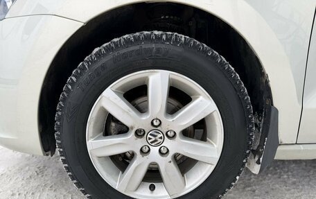 Volkswagen Polo VI (EU Market), 2011 год, 700 000 рублей, 11 фотография