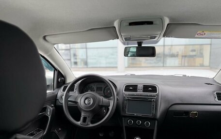Volkswagen Polo VI (EU Market), 2011 год, 700 000 рублей, 13 фотография