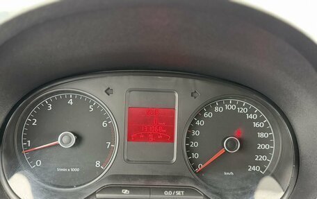 Volkswagen Polo VI (EU Market), 2011 год, 700 000 рублей, 22 фотография