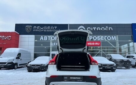 Volvo V40 Cross Country I, 2018 год, 1 550 000 рублей, 7 фотография