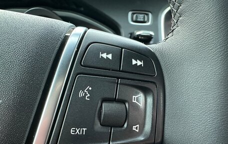 Volvo V40 Cross Country I, 2018 год, 1 550 000 рублей, 28 фотография