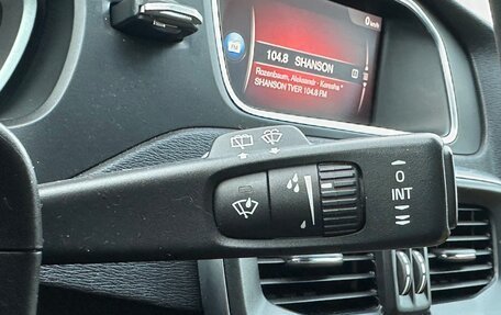 Volvo V40 Cross Country I, 2018 год, 1 550 000 рублей, 30 фотография