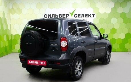 Chevrolet Niva I рестайлинг, 2013 год, 560 000 рублей, 2 фотография