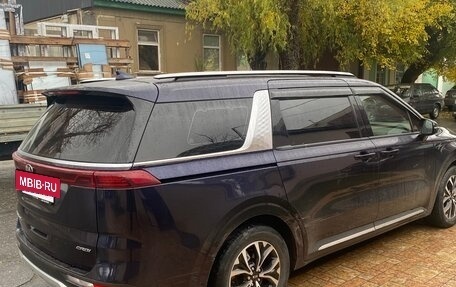 KIA Carnival, 2021 год, 3 550 000 рублей, 4 фотография