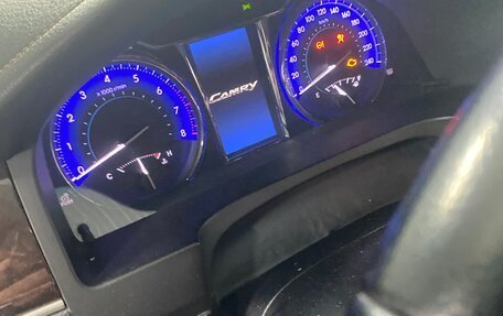 Toyota Camry, 2016 год, 2 350 000 рублей, 7 фотография