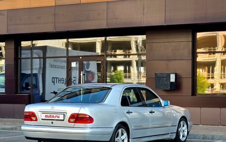 Mercedes-Benz E-Класс, 1997 год, 475 000 рублей, 6 фотография