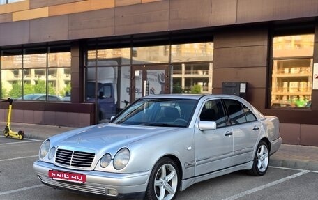 Mercedes-Benz E-Класс, 1997 год, 475 000 рублей, 3 фотография