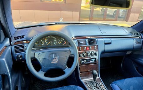 Mercedes-Benz E-Класс, 1997 год, 475 000 рублей, 18 фотография