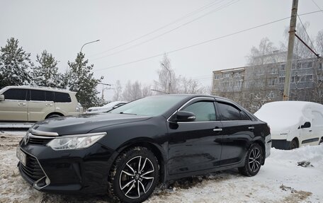 Toyota Camry, 2016 год, 1 950 000 рублей, 6 фотография