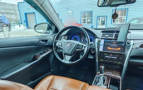 Toyota Camry, 2016 год, 1 950 000 рублей, 16 фотография