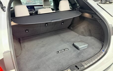 Lexus RX IV рестайлинг, 2023 год, 11 600 000 рублей, 21 фотография