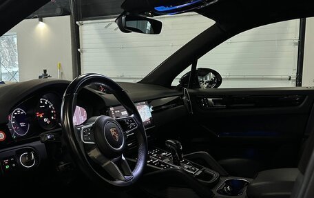 Porsche Cayenne III, 2021 год, 6 900 000 рублей, 8 фотография