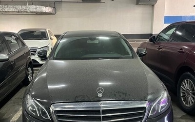 Mercedes-Benz E-Класс, 2018 год, 980 000 рублей, 1 фотография