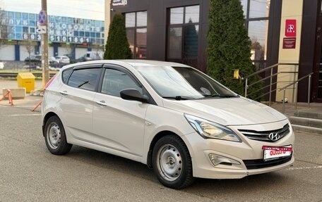 Hyundai Solaris II рестайлинг, 2015 год, 649 000 рублей, 1 фотография