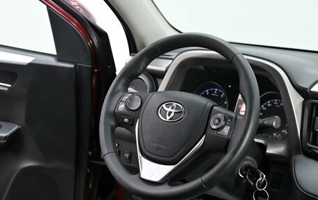 Toyota RAV4, 2018 год, 1 945 000 рублей, 8 фотография