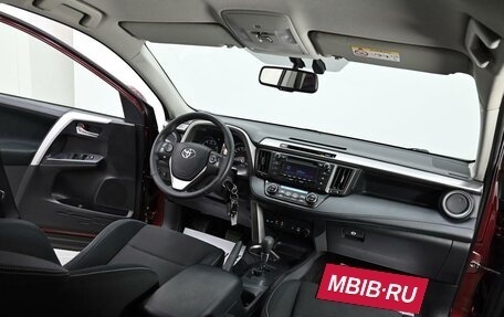 Toyota RAV4, 2018 год, 1 945 000 рублей, 7 фотография