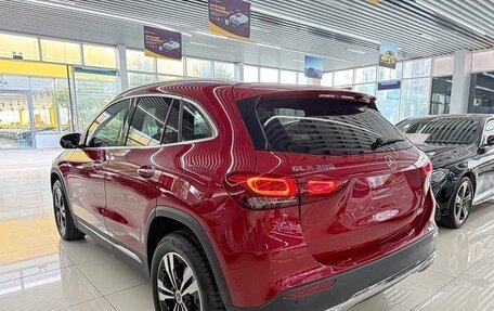 Mercedes-Benz GLA, 2022 год, 3 200 000 рублей, 4 фотография