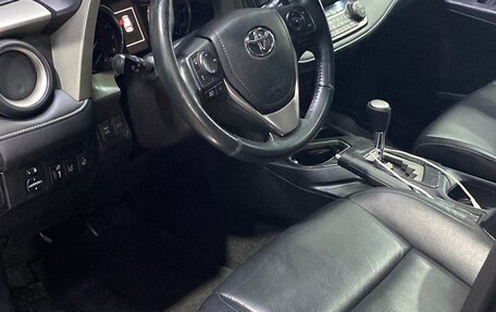 Toyota RAV4, 2016 год, 2 300 000 рублей, 6 фотография