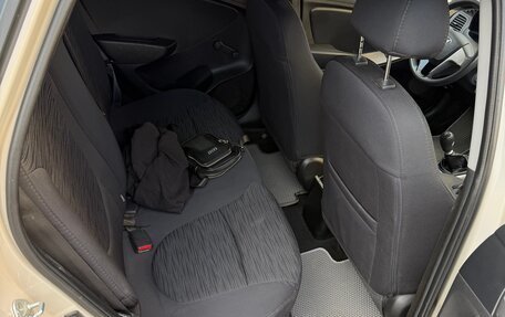 Hyundai Solaris II рестайлинг, 2015 год, 649 000 рублей, 10 фотография