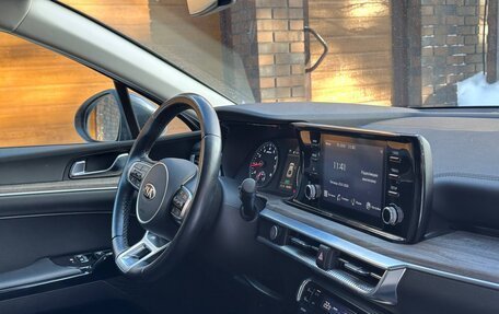 KIA K5, 2021 год, 2 550 000 рублей, 13 фотография