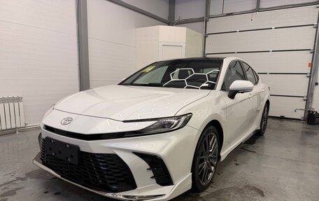 Toyota Camry, 2025 год, 4 390 000 рублей, 5 фотография