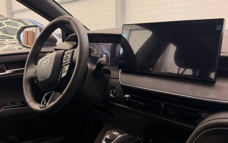 Toyota Camry, 2025 год, 4 390 000 рублей, 11 фотография