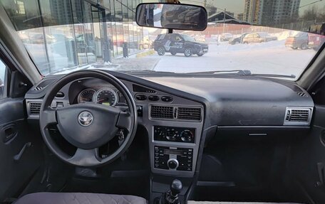 Daewoo Nexia I рестайлинг, 2010 год, 100 000 рублей, 17 фотография