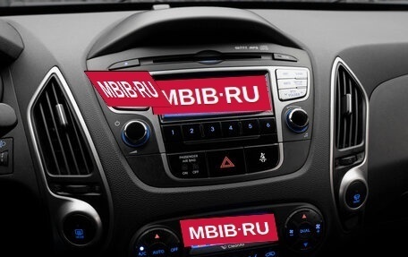 Hyundai ix35 I рестайлинг, 2012 год, 970 000 рублей, 16 фотография