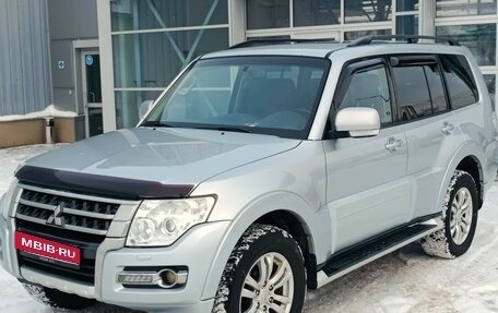 Mitsubishi Pajero IV, 2014 год, 2 290 000 рублей, 1 фотография