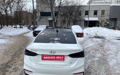 Hyundai Solaris II рестайлинг, 2018 год, 1 400 000 рублей, 3 фотография