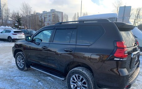 Toyota Land Cruiser Prado 150 рестайлинг 2, 2018 год, 5 130 000 рублей, 2 фотография